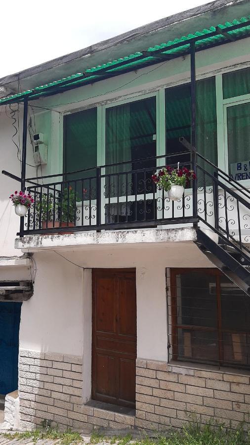 Vrenjo Guesthouse Gjirokastër Exterior foto