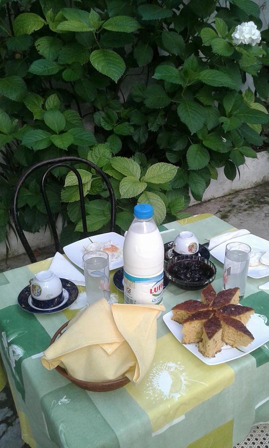 Vrenjo Guesthouse Gjirokastër Exterior foto